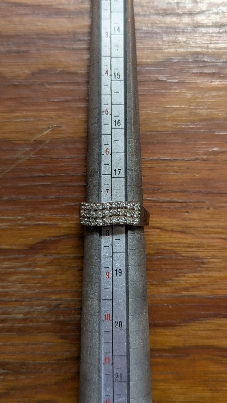 Vintage Estate Pave Rhinestone Wave Ring Silver Tone Sz 7 Cocktail